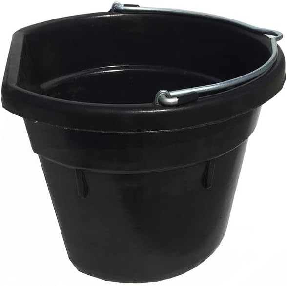 18 qt. Rb-FB18 Rubber Flatback Bucket