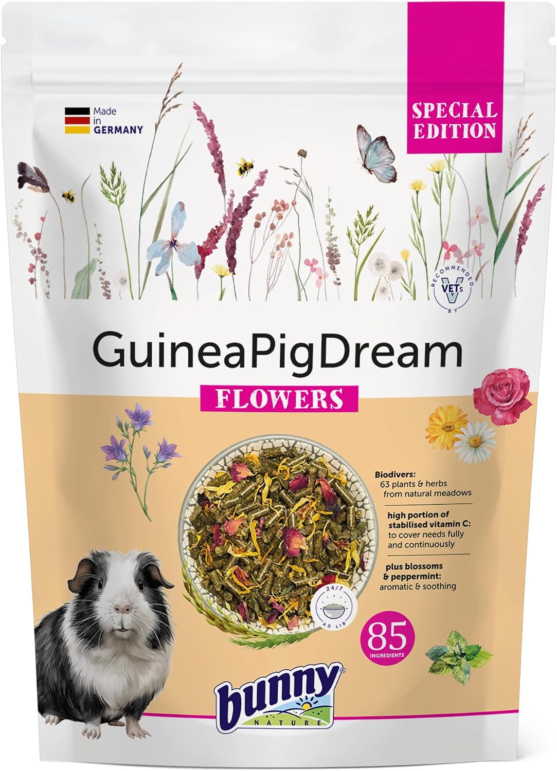 Bunny Nature Guinea Pig Food Pellets GuineaPigDream Flowers, 63 Herbs, Stabilized Vitamin C, Rose Petals, Peppermint, High Fiber, Grain Free, Digestive – 3.3 lbs